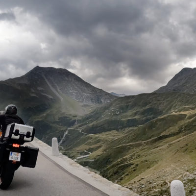 The Oberalp Pass – High Alps with railway romance. The Alpine Marathon at its best.